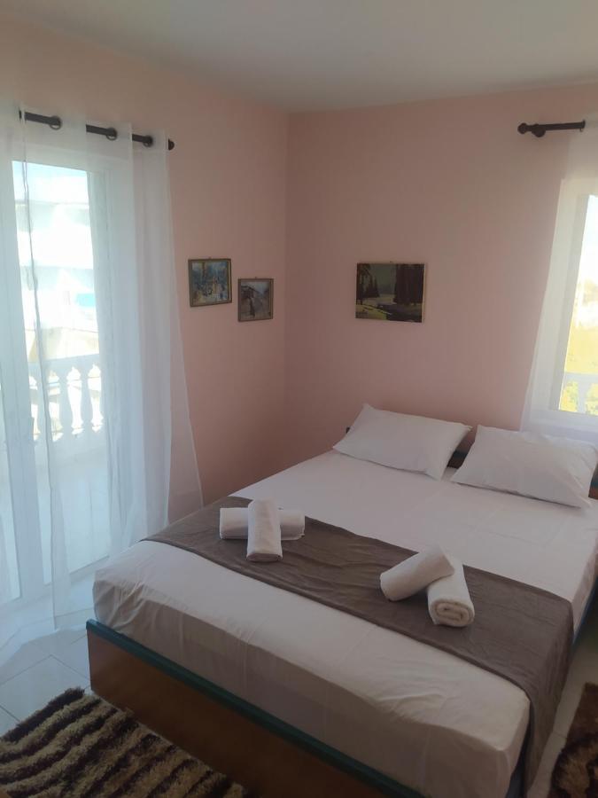 Anestis Apartment อากราตา ภายนอก รูปภาพ